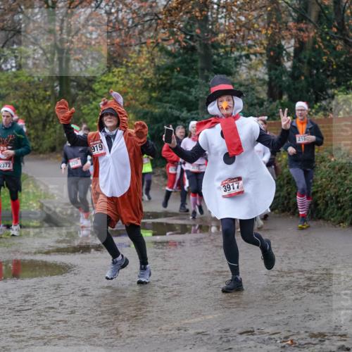 07.12.2025 - St. Pauli X-Mass-Run No. 15 Michael Burmester http://msf.ph/oto/9406629 07.12.2025 11:23:03 Laufen 2372, 320, 919, 3917, 218 meine-sportfotos.de