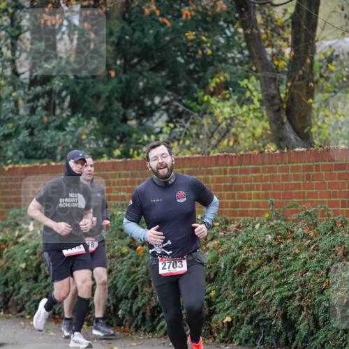 07.12.2025 - St. Pauli X-Mass-Run No. 15 Michael Burmester http://msf.ph/oto/9406646 07.12.2025 09:38:49 Laufen 8, 2703 meine-sportfotos.de