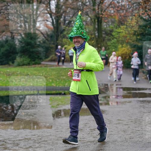 07.12.2025 - St. Pauli X-Mass-Run No. 15 Michael Burmester http://msf.ph/oto/9406683 07.12.2025 11:23:10 Laufen 619 meine-sportfotos.de