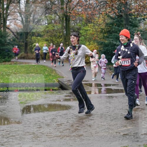 07.12.2025 - St. Pauli X-Mass-Run No. 15 Michael Burmester http://msf.ph/oto/9406689 07.12.2025 11:23:11 Laufen 1713 meine-sportfotos.de