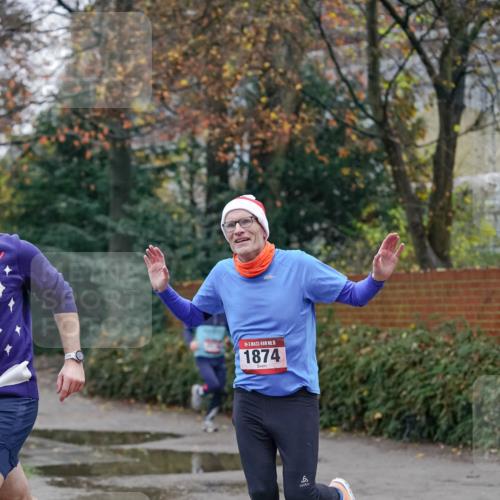 07.12.2025 - St. Pauli X-Mass-Run No. 15 Michael Burmester http://msf.ph/oto/9406692 07.12.2025 09:38:56 Laufen 15, 1874 meine-sportfotos.de