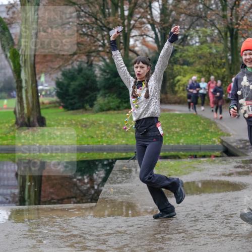 07.12.2025 - St. Pauli X-Mass-Run No. 15 Michael Burmester http://msf.ph/oto/9406703 07.12.2025 11:23:12 Laufen 1713, 4605 meine-sportfotos.de