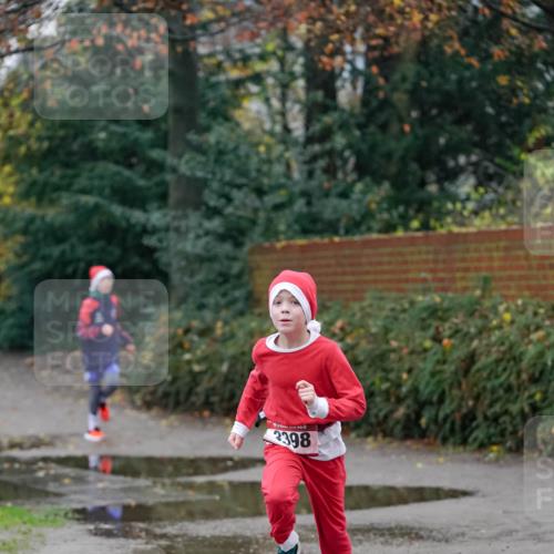 07.12.2025 - St. Pauli X-Mass-Run No. 15 Michael Burmester http://msf.ph/oto/9406744 07.12.2025 09:39:06 Laufen 3398 meine-sportfotos.de