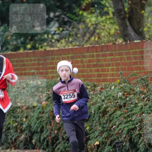 07.12.2025 - St. Pauli X-Mass-Run No. 15 Michael Burmester http://msf.ph/oto/9406778 07.12.2025 09:39:18 Laufen 55, 15, 3255 meine-sportfotos.de