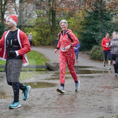 07.12.2025 - St. Pauli X-Mass-Run No. 15 Michael Burmester http://msf.ph/oto/9406791 07.12.2025 11:23:25 Laufen 154, 796 meine-sportfotos.de