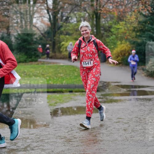 07.12.2025 - St. Pauli X-Mass-Run No. 15 Michael Burmester http://msf.ph/oto/9406799 07.12.2025 11:23:25 Laufen 1541, 0 meine-sportfotos.de