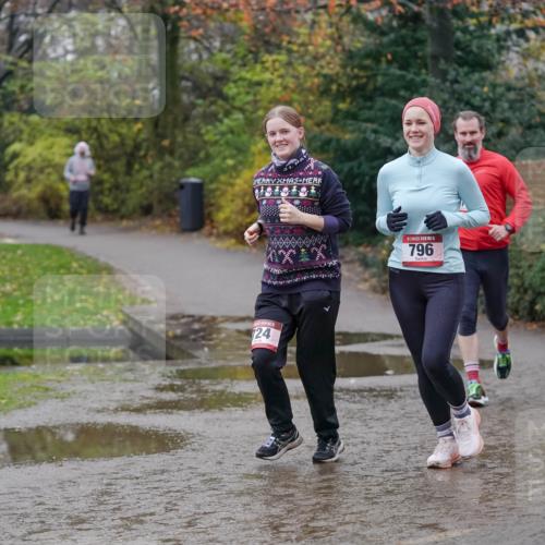 07.12.2025 - St. Pauli X-Mass-Run No. 15 Michael Burmester http://msf.ph/oto/9406807 07.12.2025 11:23:26 Laufen 124, 15, 796, 158 meine-sportfotos.de
