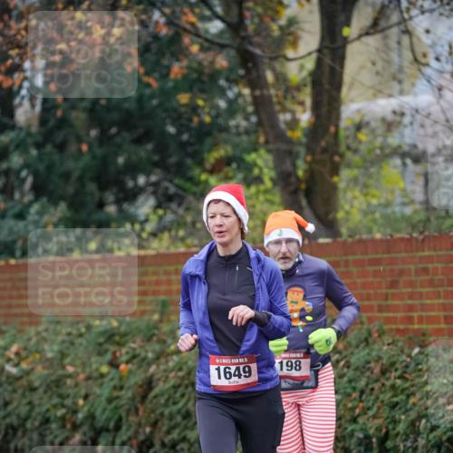 07.12.2025 - St. Pauli X-Mass-Run No. 15 Michael Burmester http://msf.ph/oto/9406808 07.12.2025 09:39:27 Laufen 15, 1649, 198 meine-sportfotos.de