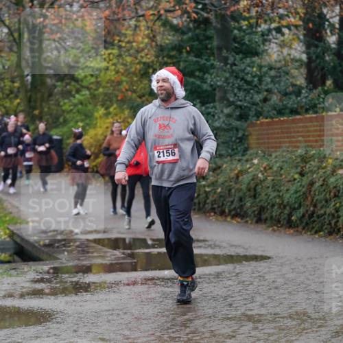 07.12.2025 - St. Pauli X-Mass-Run No. 15 Michael Burmester http://msf.ph/oto/9406853 07.12.2025 11:23:39 Laufen 2156 meine-sportfotos.de