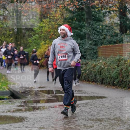 07.12.2025 - St. Pauli X-Mass-Run No. 15 Michael Burmester http://msf.ph/oto/9406855 07.12.2025 11:23:39 Laufen 5, 2156 meine-sportfotos.de