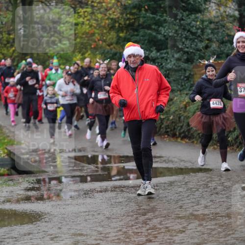 07.12.2025 - St. Pauli X-Mass-Run No. 15 Michael Burmester http://msf.ph/oto/9406869 07.12.2025 11:23:44 Laufen 4428, 15, 3749 meine-sportfotos.de