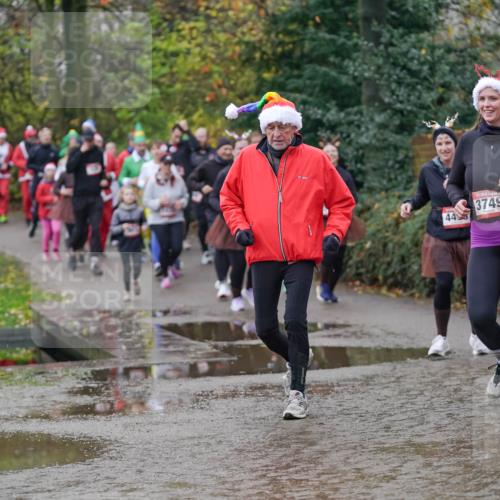 07.12.2025 - St. Pauli X-Mass-Run No. 15 Michael Burmester http://msf.ph/oto/9406873 07.12.2025 11:23:45 Laufen 44, 3749, 2793 meine-sportfotos.de
