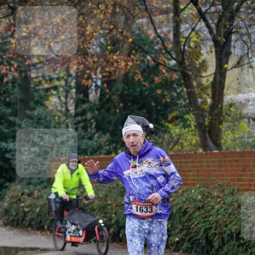 07.12.2025 - St. Pauli X-Mass-Run No. 15 Michael Burmester http://msf.ph/oto/9406916 07.12.2025 09:39:58 Laufen 1633 meine-sportfotos.de