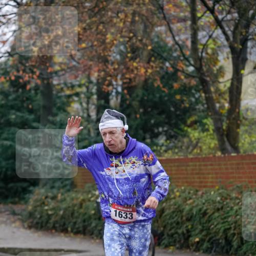 07.12.2025 - St. Pauli X-Mass-Run No. 15 Michael Burmester http://msf.ph/oto/9406926 07.12.2025 09:39:58 Laufen 15, 1633 meine-sportfotos.de