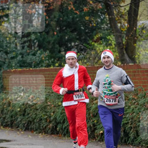 07.12.2025 - St. Pauli X-Mass-Run No. 15 Michael Burmester http://msf.ph/oto/9406946 07.12.2025 09:40:11 Laufen 1598, 2678 meine-sportfotos.de