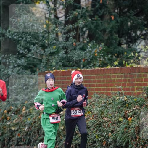 07.12.2025 - St. Pauli X-Mass-Run No. 15 Michael Burmester http://msf.ph/oto/9406956 07.12.2025 09:40:16 Laufen 961, 3513 meine-sportfotos.de