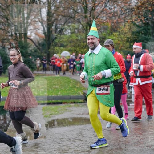 07.12.2025 - St. Pauli X-Mass-Run No. 15 Michael Burmester http://msf.ph/oto/9406965 07.12.2025 11:23:56 Laufen 359, 3594 meine-sportfotos.de