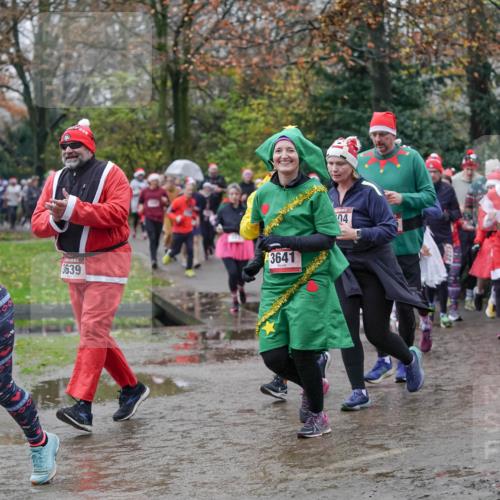 07.12.2025 - St. Pauli X-Mass-Run No. 15 Michael Burmester http://msf.ph/oto/9407001 07.12.2025 11:24:01 Laufen 1961, 3639, 3641, 04, 569 meine-sportfotos.de