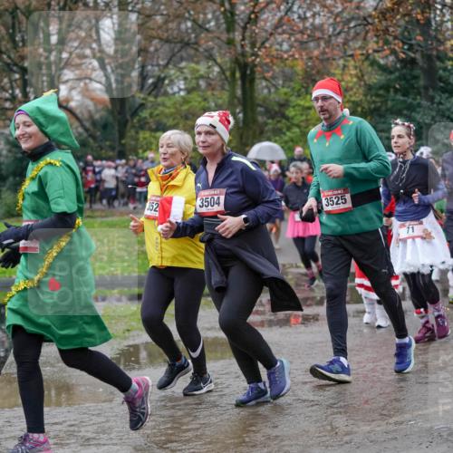 07.12.2025 - St. Pauli X-Mass-Run No. 15 Michael Burmester http://msf.ph/oto/9407011 07.12.2025 11:24:01 Laufen 352, 3504, 3525, 71, 569 meine-sportfotos.de