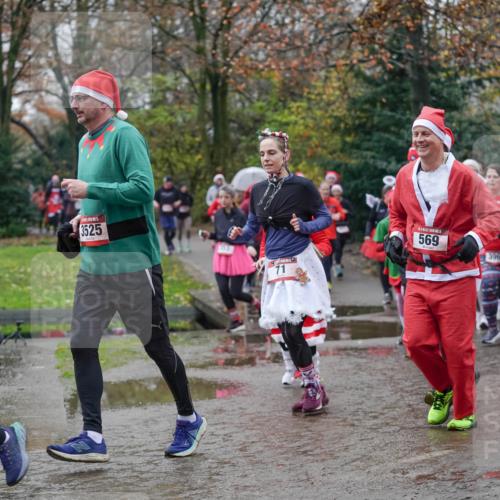 07.12.2025 - St. Pauli X-Mass-Run No. 15 Michael Burmester http://msf.ph/oto/9407017 07.12.2025 11:24:02 Laufen 504, 3525, 71, 5, 569, 3960, 234, 2221 meine-sportfotos.de