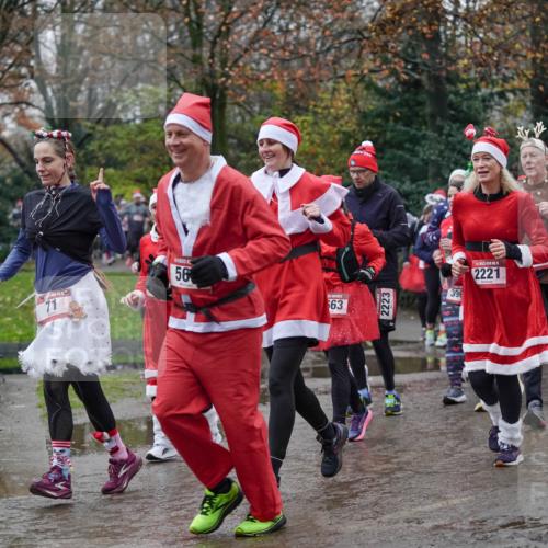 07.12.2025 - St. Pauli X-Mass-Run No. 15 Michael Burmester http://msf.ph/oto/9407021 07.12.2025 11:24:03 Laufen 71, 56, 63, 2223, 398, 15, 2221, 999 meine-sportfotos.de
