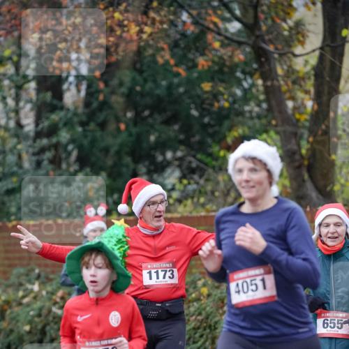 07.12.2025 - St. Pauli X-Mass-Run No. 15 Michael Burmester http://msf.ph/oto/9407028 07.12.2025 09:40:38 Laufen 4052, 15, 1173, 4051, 15, 655 meine-sportfotos.de