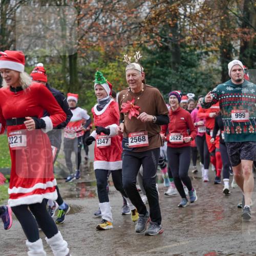 07.12.2025 - St. Pauli X-Mass-Run No. 15 Michael Burmester http://msf.ph/oto/9407035 07.12.2025 11:24:04 Laufen 3663, 2221, 113712, 2347, 15, 2568, 3622, 3999, 999, 3625 meine-sportfotos.de