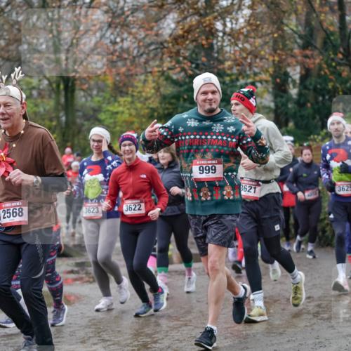 07.12.2025 - St. Pauli X-Mass-Run No. 15 Michael Burmester http://msf.ph/oto/9407039 07.12.2025 11:24:05 Laufen 234, 15, 2568, 13, 3623, 3622, 5, 999, 38, 3621, 3625 meine-sportfotos.de