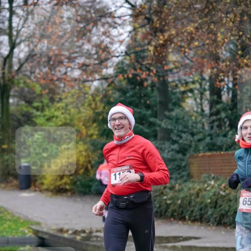 07.12.2025 - St. Pauli X-Mass-Run No. 15 Michael Burmester http://msf.ph/oto/9407040 07.12.2025 09:40:40 Laufen 15, 11, 65 meine-sportfotos.de