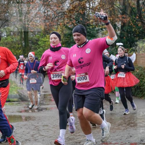 07.12.2025 - St. Pauli X-Mass-Run No. 15 Michael Burmester http://msf.ph/oto/9407067 07.12.2025 11:24:08 Laufen 355, 645, 3999, 4000, 640, 3664 meine-sportfotos.de