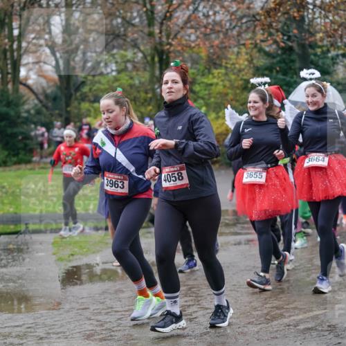 07.12.2025 - St. Pauli X-Mass-Run No. 15 Michael Burmester http://msf.ph/oto/9407075 07.12.2025 11:24:09 Laufen 15, 4058, 3655, 3963, 3664, 647 meine-sportfotos.de