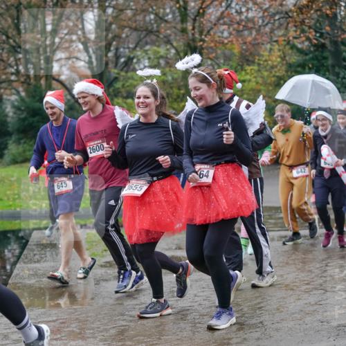 07.12.2025 - St. Pauli X-Mass-Run No. 15 Michael Burmester http://msf.ph/oto/9407085 07.12.2025 11:24:10 Laufen 158, 2600, 645, 3655, 5, 64, 642, 2410, 3564 meine-sportfotos.de