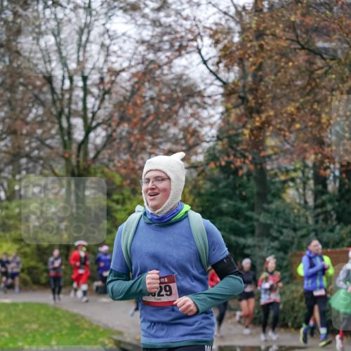 07.12.2025 - St. Pauli X-Mass-Run No. 15 Michael Burmester http://msf.ph/oto/9407090 07.12.2025 09:40:48 Laufen 15, 29 meine-sportfotos.de
