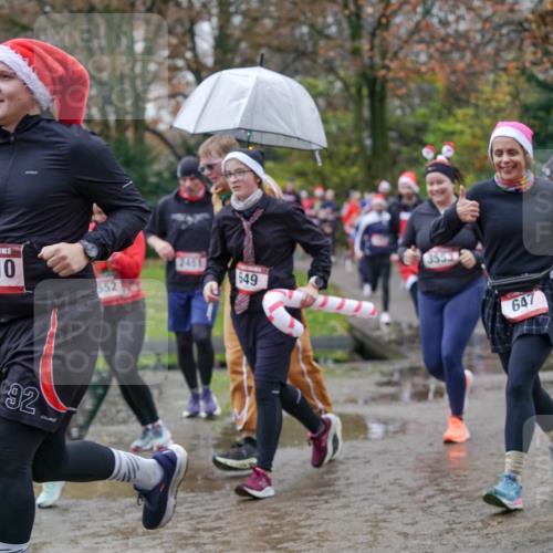 07.12.2025 - St. Pauli X-Mass-Run No. 15 Michael Burmester http://msf.ph/oto/9407103 07.12.2025 11:24:12 Laufen 640, 3810, 92, 2451, 552, 649, 3553, 647 meine-sportfotos.de