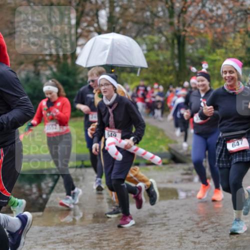 07.12.2025 - St. Pauli X-Mass-Run No. 15 Michael Burmester http://msf.ph/oto/9407105 07.12.2025 11:24:12 Laufen 81, 849, 647, 92, 1564 meine-sportfotos.de