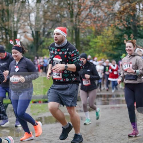 07.12.2025 - St. Pauli X-Mass-Run No. 15 Michael Burmester http://msf.ph/oto/9407115 07.12.2025 11:24:13 Laufen 647, 3, 3564, 3553, 2971, 447 meine-sportfotos.de