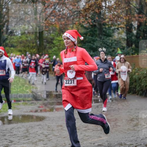07.12.2025 - St. Pauli X-Mass-Run No. 15 Michael Burmester http://msf.ph/oto/9407141 07.12.2025 11:24:16 Laufen 3492, 2231 meine-sportfotos.de