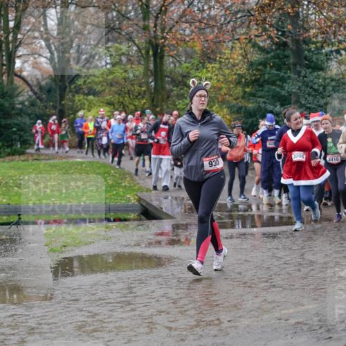 07.12.2025 - St. Pauli X-Mass-Run No. 15 Michael Burmester http://msf.ph/oto/9407147 07.12.2025 11:24:17 Laufen 930, 3006, 2966, 3416 meine-sportfotos.de