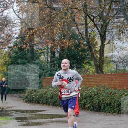 07.12.2025 - St. Pauli X-Mass-Run No. 15 Michael Burmester http://msf.ph/oto/9407168 07.12.2025 09:41:00 Laufen 2205 meine-sportfotos.de