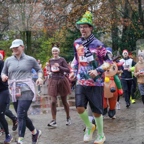 07.12.2025 - St. Pauli X-Mass-Run No. 15 Michael Burmester http://msf.ph/oto/9407175 07.12.2025 11:24:22 Laufen 3416, 3, 30, 11190, 143, 17, 1058, 2435 meine-sportfotos.de