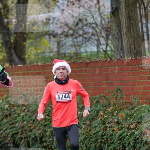 07.12.2025 - St. Pauli X-Mass-Run No. 15 Michael Burmester http://msf.ph/oto/9407202 07.12.2025 09:41:08 Laufen 15, 1744 meine-sportfotos.de