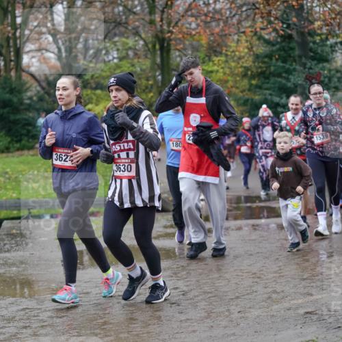 07.12.2025 - St. Pauli X-Mass-Run No. 15 Michael Burmester http://msf.ph/oto/9407217 07.12.2025 11:24:27 Laufen 3622, 15, 3630, 180, 22, 1539, 567, 1540, 60 meine-sportfotos.de
