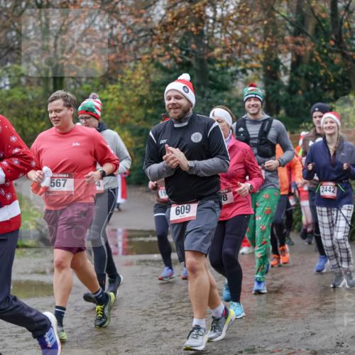 07.12.2025 - St. Pauli X-Mass-Run No. 15 Michael Burmester http://msf.ph/oto/9407235 07.12.2025 11:24:30 Laufen 1540, 5, 567, 4, 115, 2442, 18, 609 meine-sportfotos.de