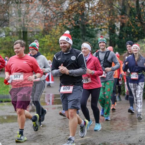 07.12.2025 - St. Pauli X-Mass-Run No. 15 Michael Burmester http://msf.ph/oto/9407237 07.12.2025 11:24:30 Laufen 1540, 60000, 15, 567, 609, 978, 2442 meine-sportfotos.de