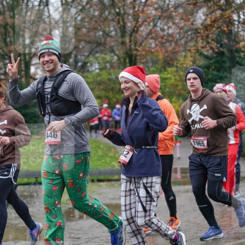 07.12.2025 - St. Pauli X-Mass-Run No. 15 Michael Burmester http://msf.ph/oto/9407255 07.12.2025 11:24:31 Laufen 1972, 446, 15, 42, 1965, 1388 meine-sportfotos.de