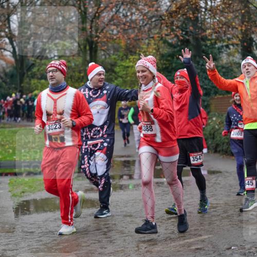 07.12.2025 - St. Pauli X-Mass-Run No. 15 Michael Burmester http://msf.ph/oto/9407265 07.12.2025 11:24:33 Laufen 3023, 5, 388, 3547, 2008, 45 meine-sportfotos.de