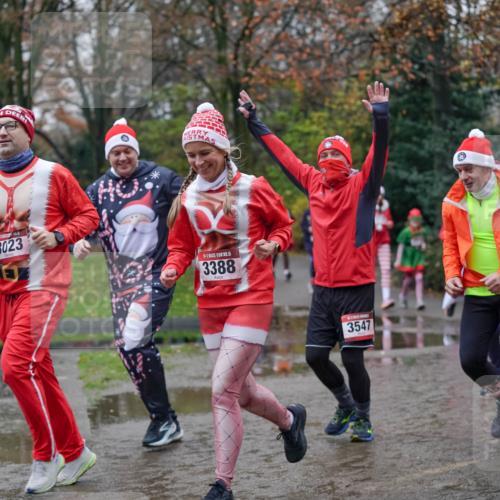 07.12.2025 - St. Pauli X-Mass-Run No. 15 Michael Burmester http://msf.ph/oto/9407275 07.12.2025 11:24:33 Laufen 3023, 15, 3388, 3547, 733 meine-sportfotos.de