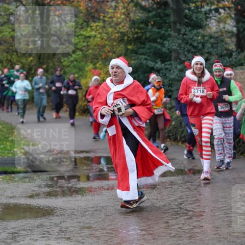 07.12.2025 - St. Pauli X-Mass-Run No. 15 Michael Burmester http://msf.ph/oto/9407305 07.12.2025 11:24:37 Laufen 2, 718, 3657, 2717 meine-sportfotos.de