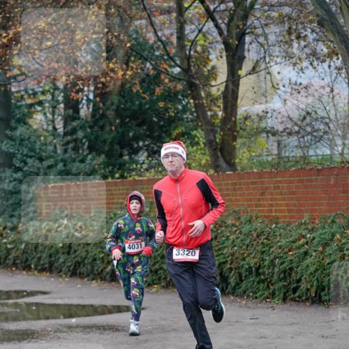 07.12.2025 - St. Pauli X-Mass-Run No. 15 Michael Burmester http://msf.ph/oto/9407328 07.12.2025 09:41:29 Laufen 4031, 3320 meine-sportfotos.de