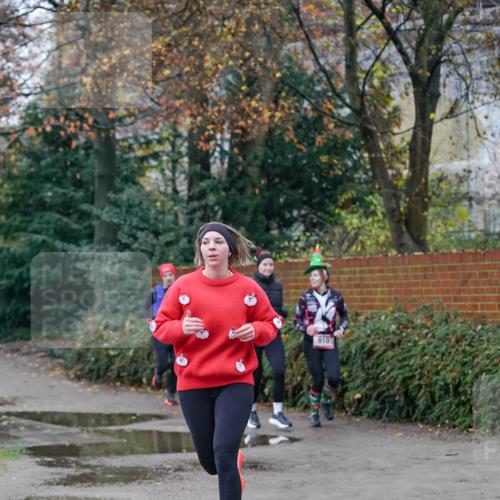 07.12.2025 - St. Pauli X-Mass-Run No. 15 Michael Burmester http://msf.ph/oto/9407361 07.12.2025 09:41:39 Laufen  meine-sportfotos.de